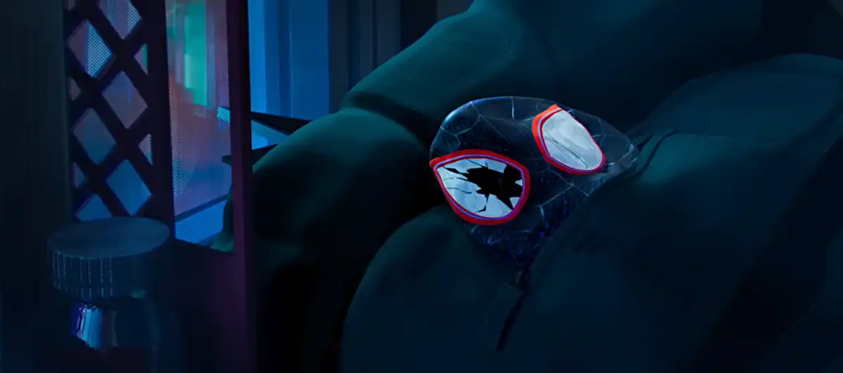 Mile‘s mask in The Spider Within: A Spider-Verse Story